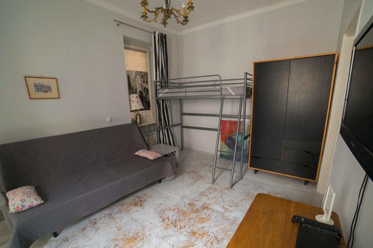 Koro De Varsovio - Apartament Chmielna 6 Ngoại thất bức ảnh