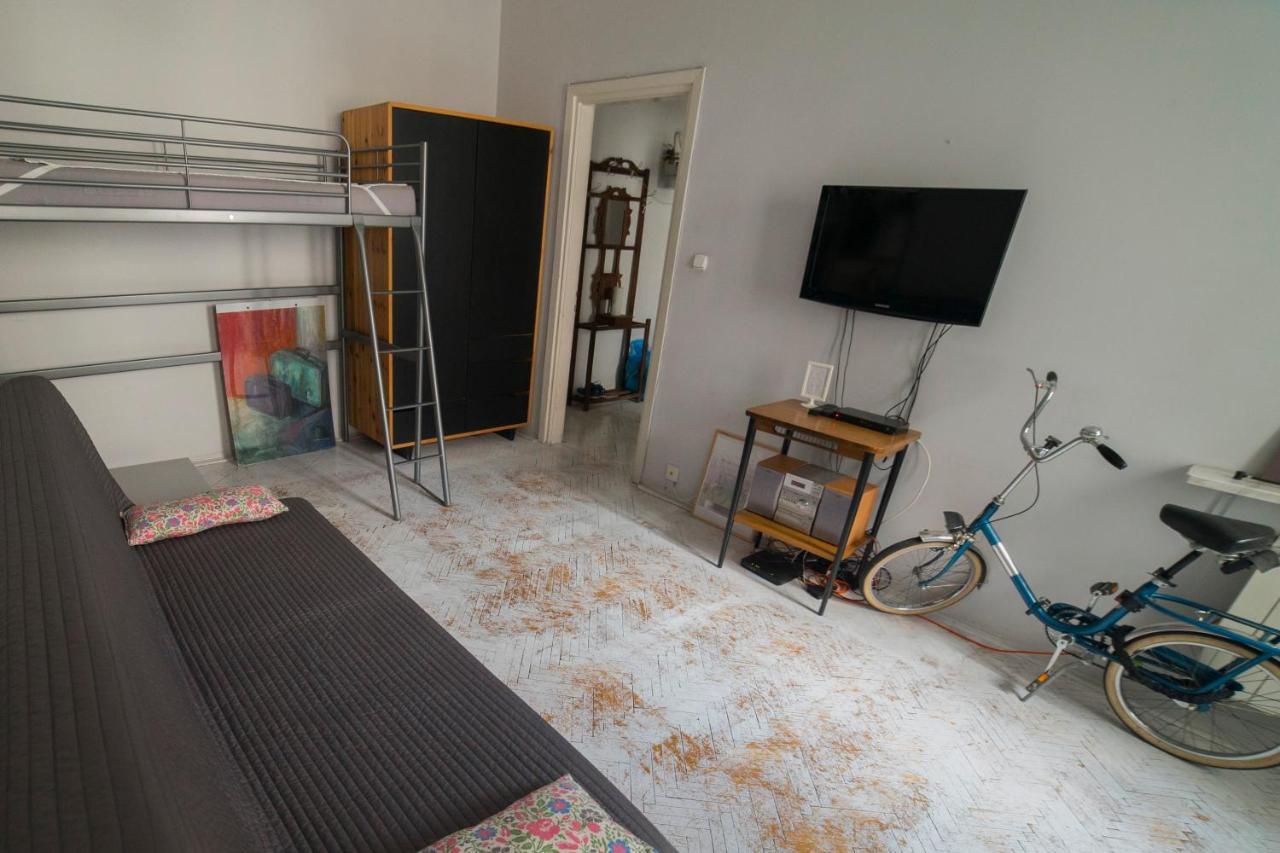 Koro De Varsovio - Apartament Chmielna 6 Ngoại thất bức ảnh